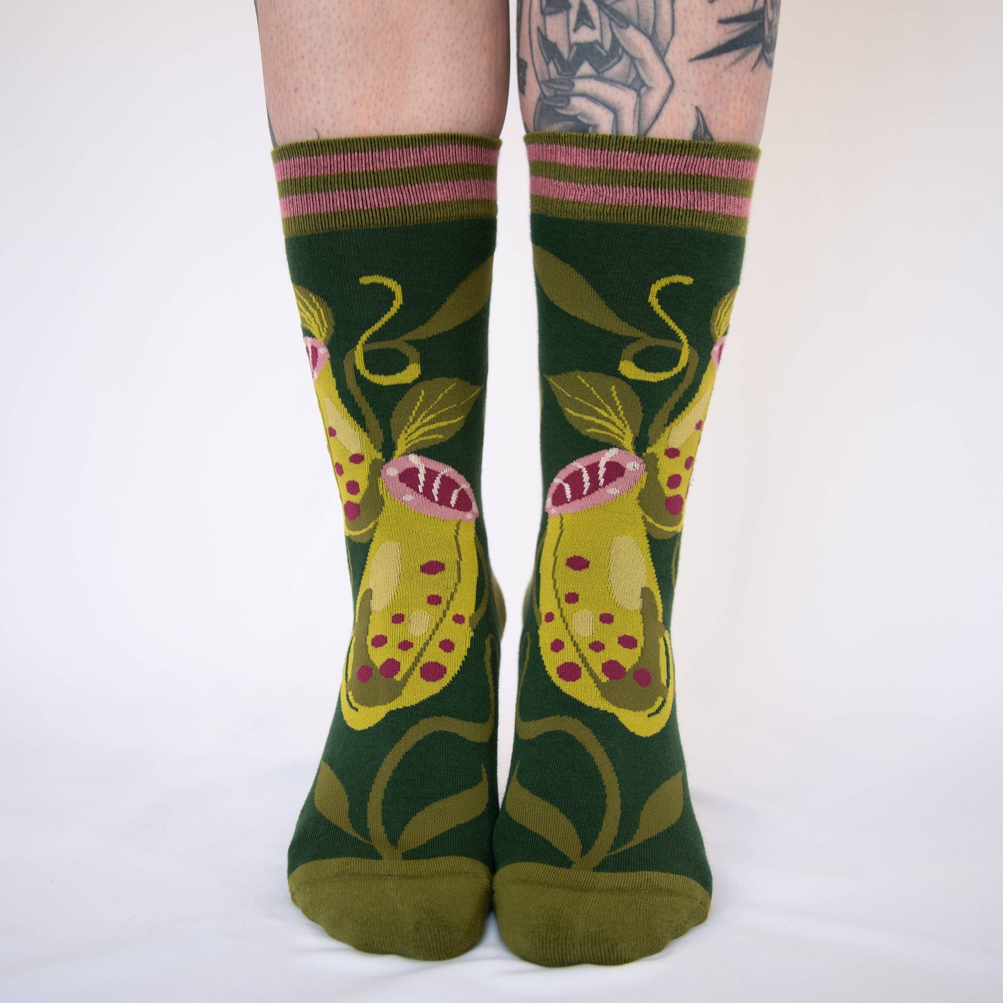 Pitcher Plant Crew Socks