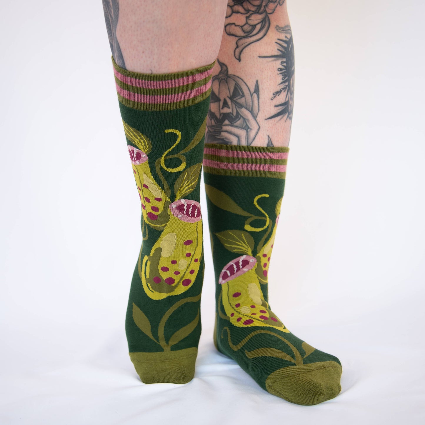 Pitcher Plant Crew Socks